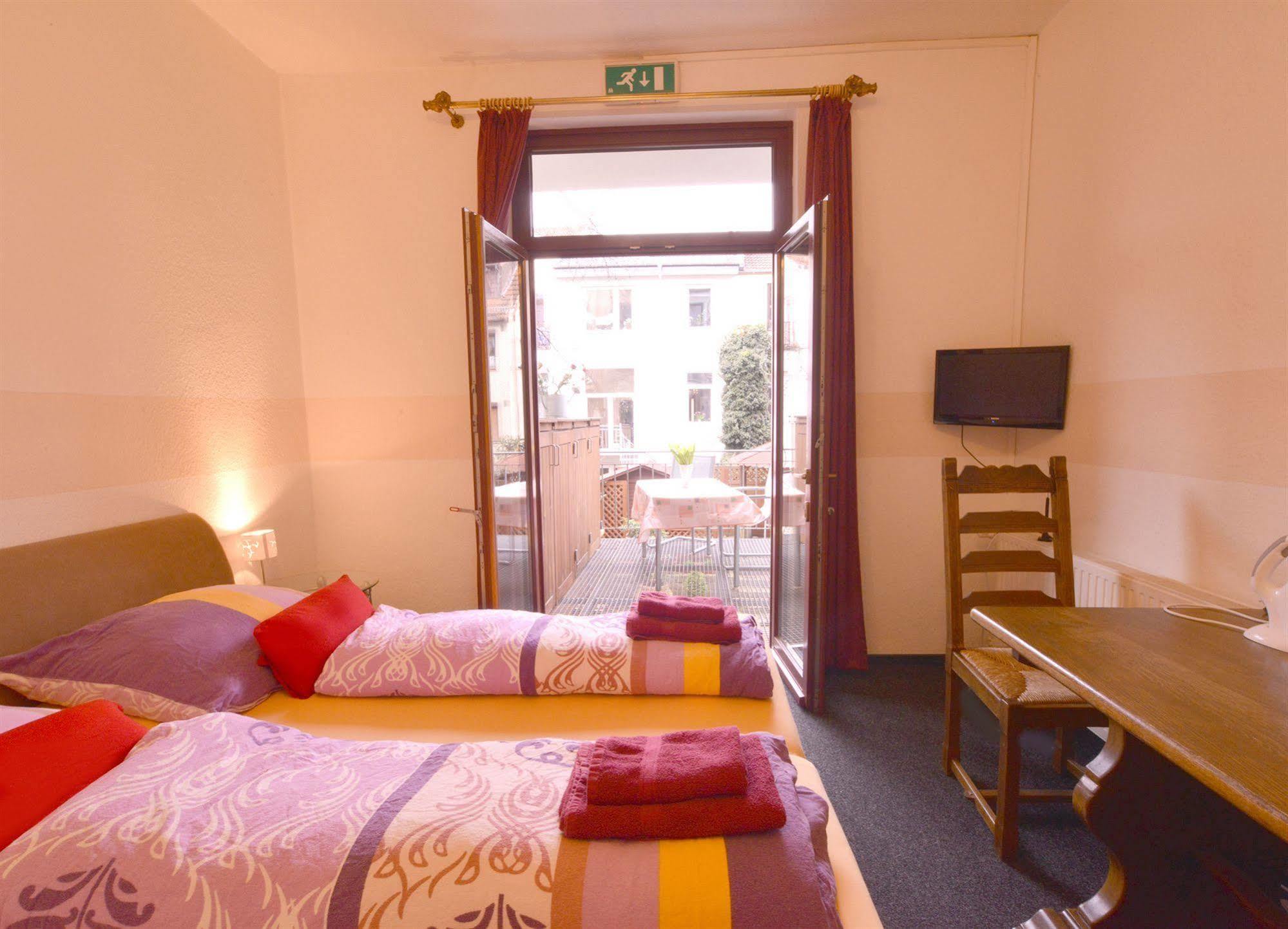 Aparthotel Marion Weber Бремен Экстерьер фото
